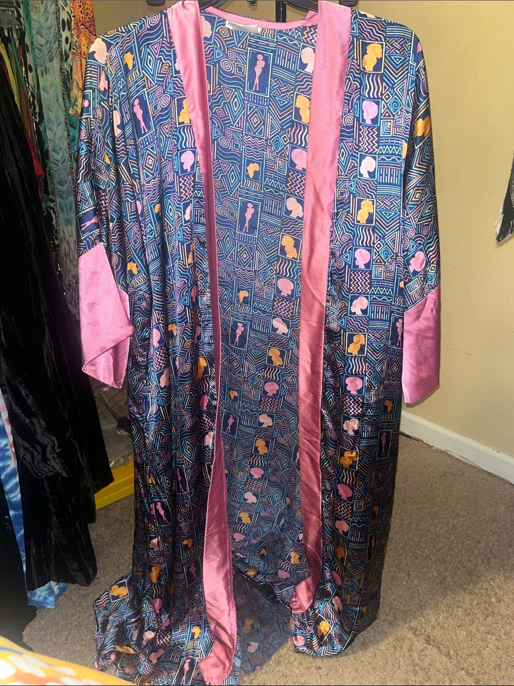 Pink Trim Geo-Print Kimono Shrug